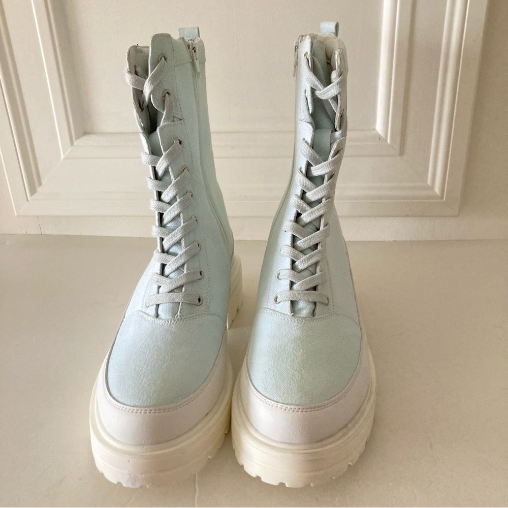 NWOT Free People Feels Good To Be Lost Indigo Canvas Lug Sole Hiker Boots Sz 41 - Picture 5 of 9
